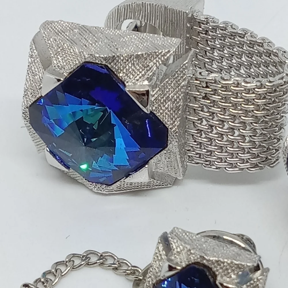 * vintage electric blue glass silver tone cuff links & tie tack pin set